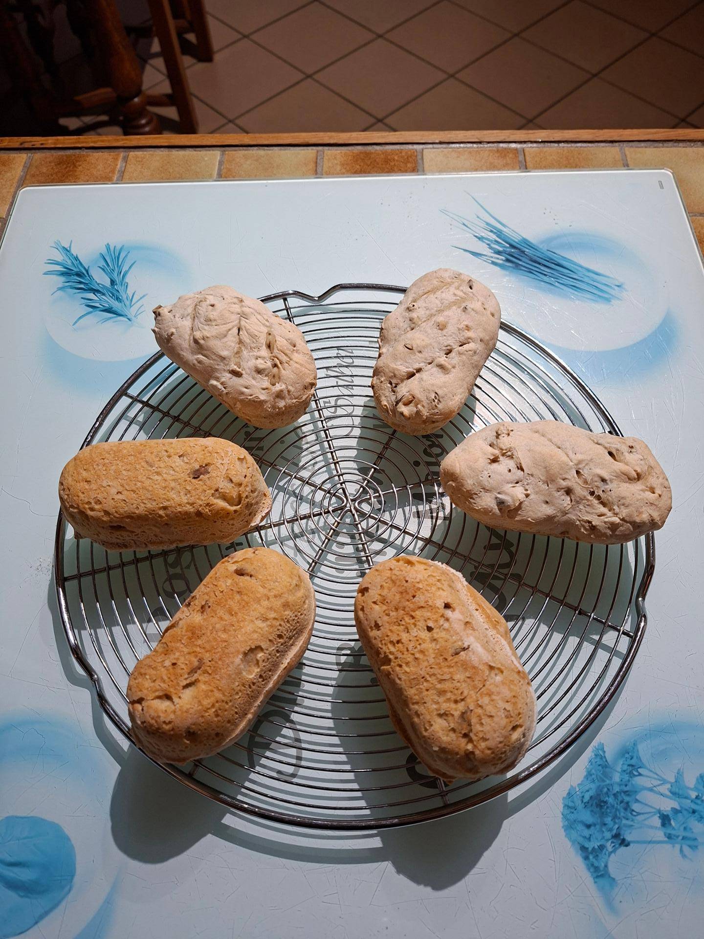 Petits pains blancs aux graines - Recette Cake Factory Infinity | Tefal