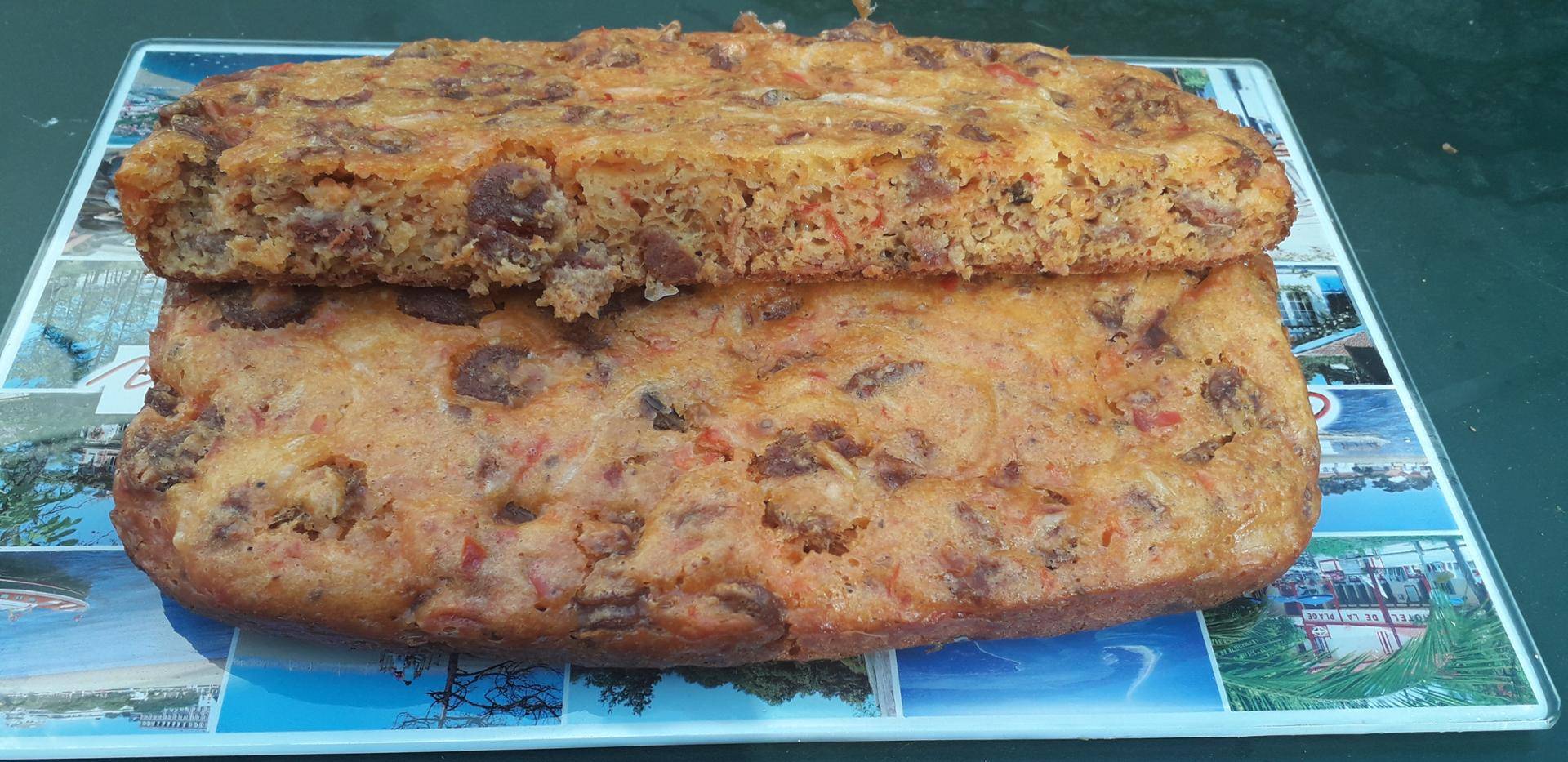 Cake merguez poivron et tomates sechees - Recepten Cake Factory | Tefal