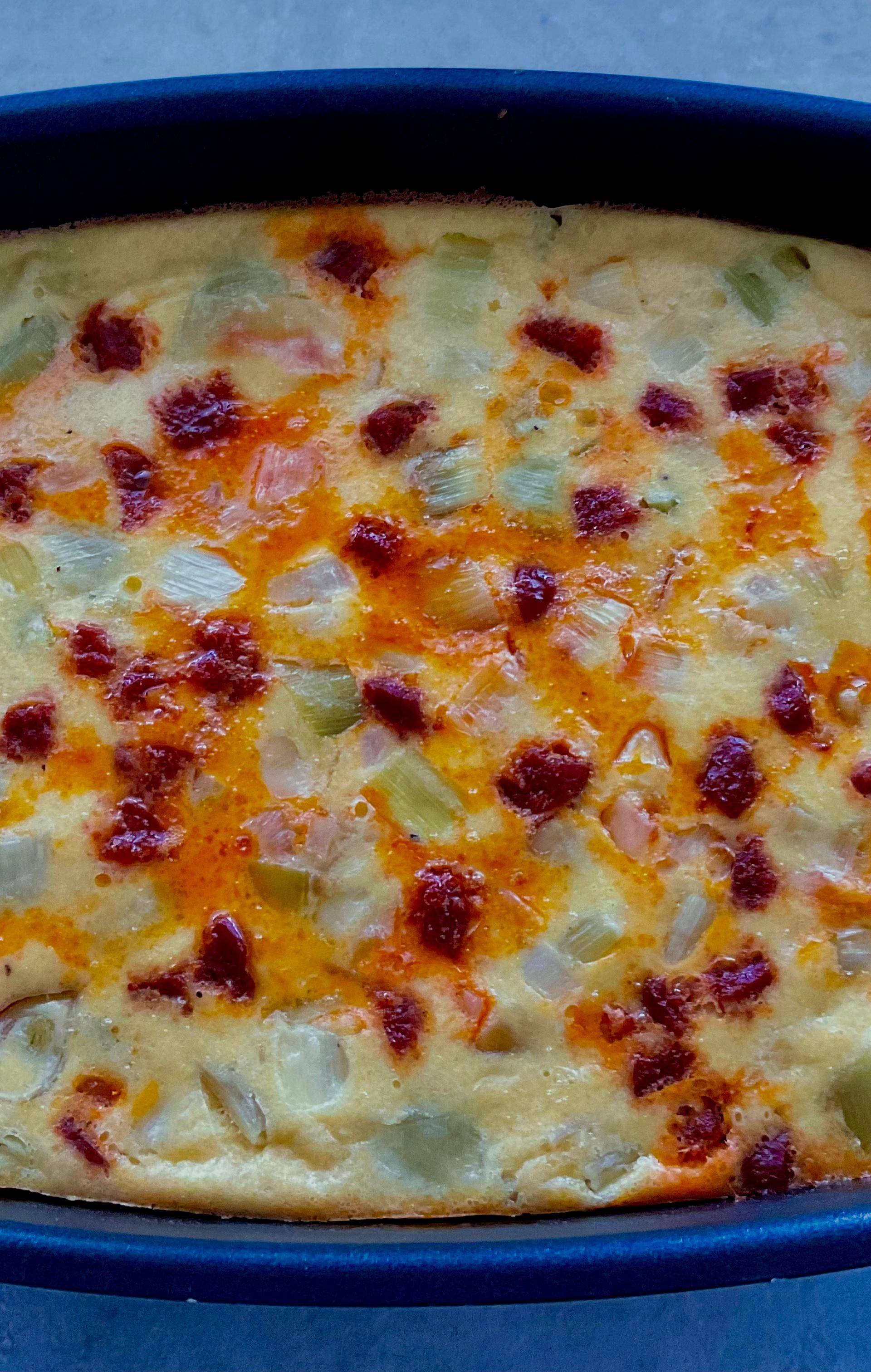 Quiche légère poireaux-chorizo sans pâte - Recette Cake Factory | Tefal