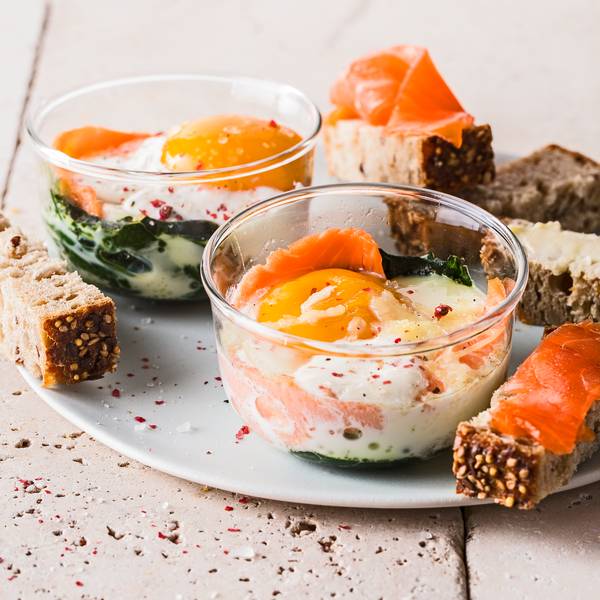 Oeufs cocotte au saumon fumé - Recette undefined | Tefal