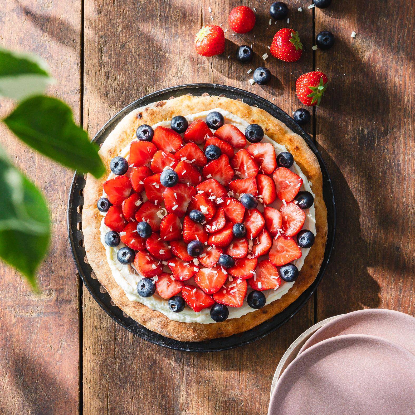 Pizza sucrée mascarpone chocolat blanc et fraises - Recette Pizza Pronto | Tefal