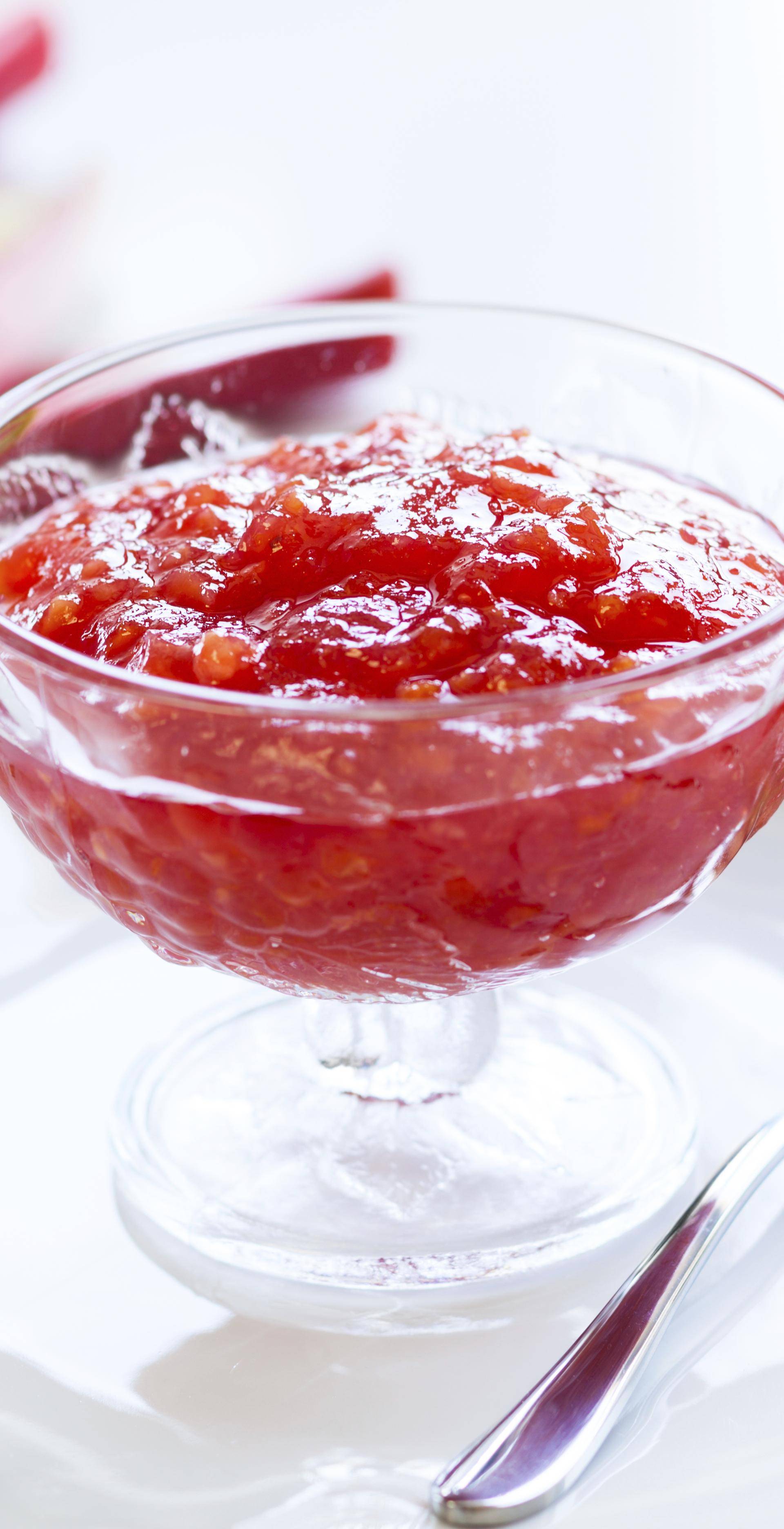 Compote de rhubarbe à la cannelle - Recette Balance de cuisine | Tefal