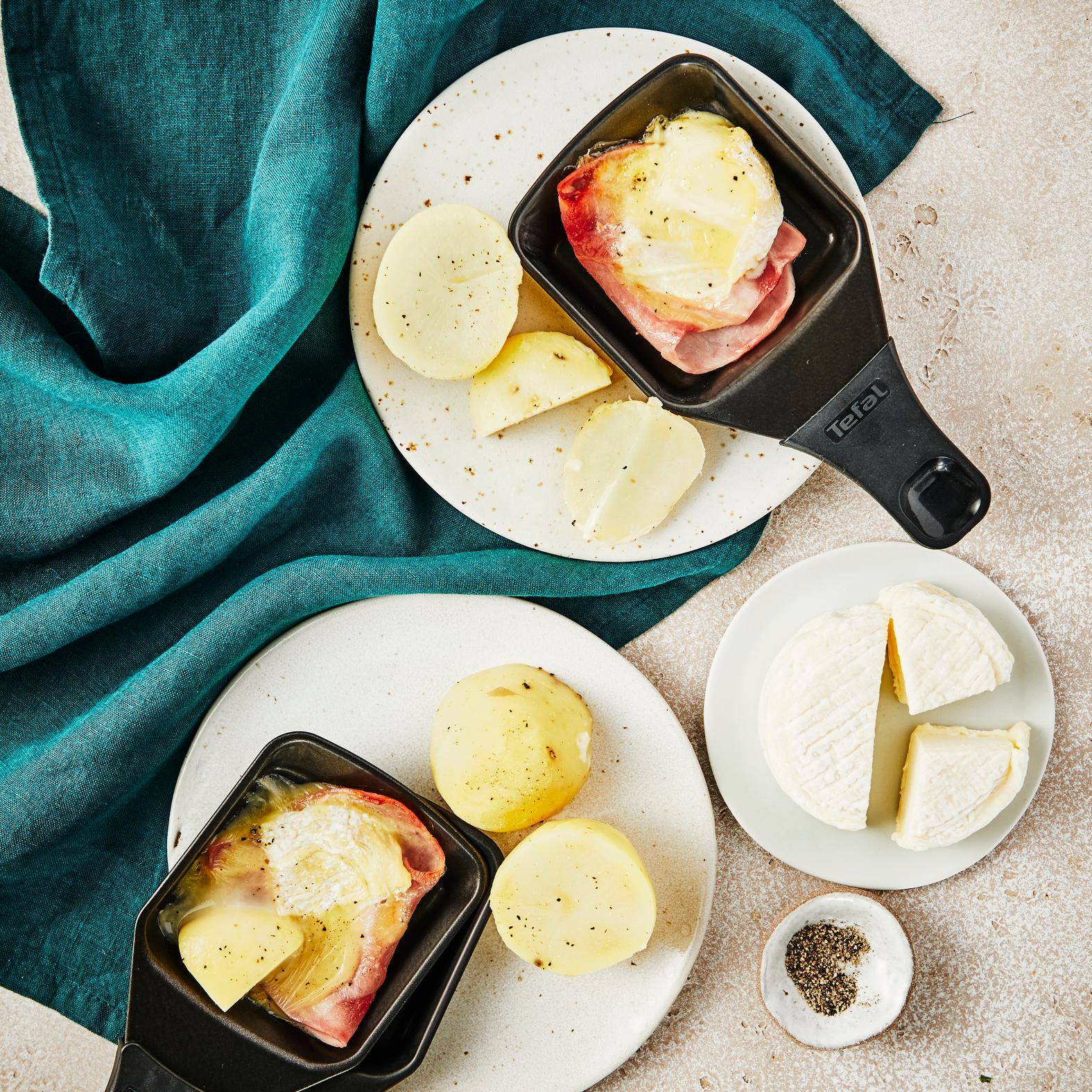 Raclette au Saint Marcellin - Recette Raclettes fondues pierrades | Tefal