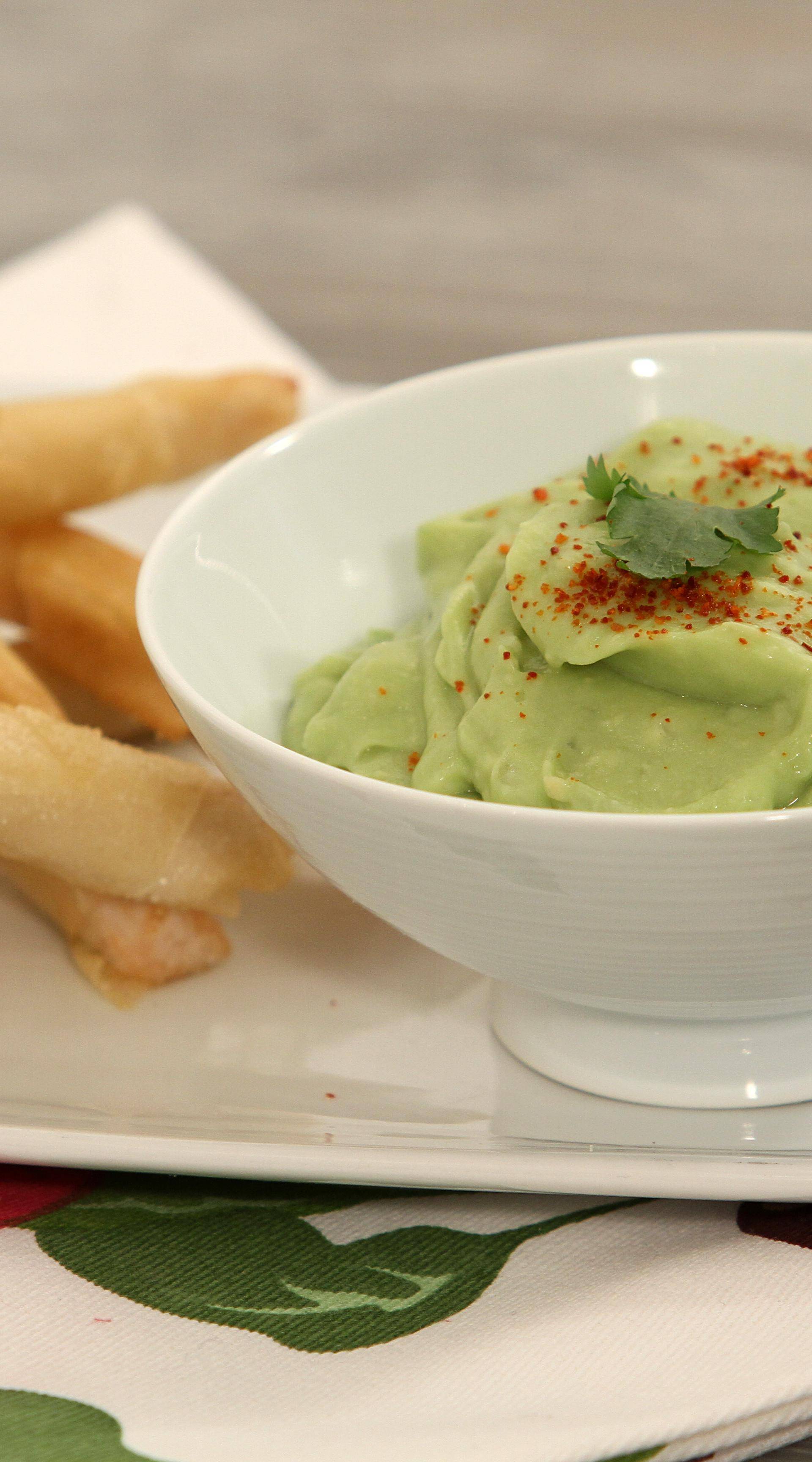 Verrine de guacamole, finger de poulet - Recette Balance de cuisine | Tefal