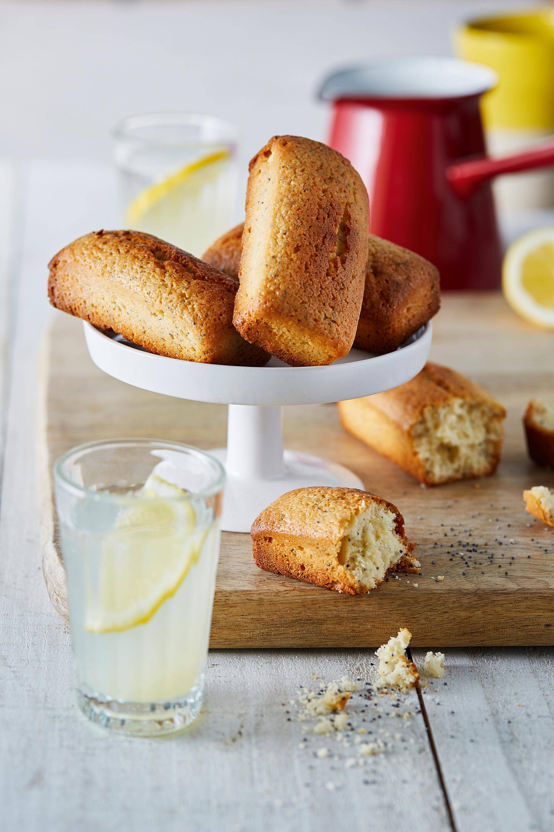 Cakes au citron et aux graines de pavot - Recepten Cake Factory | Tefal