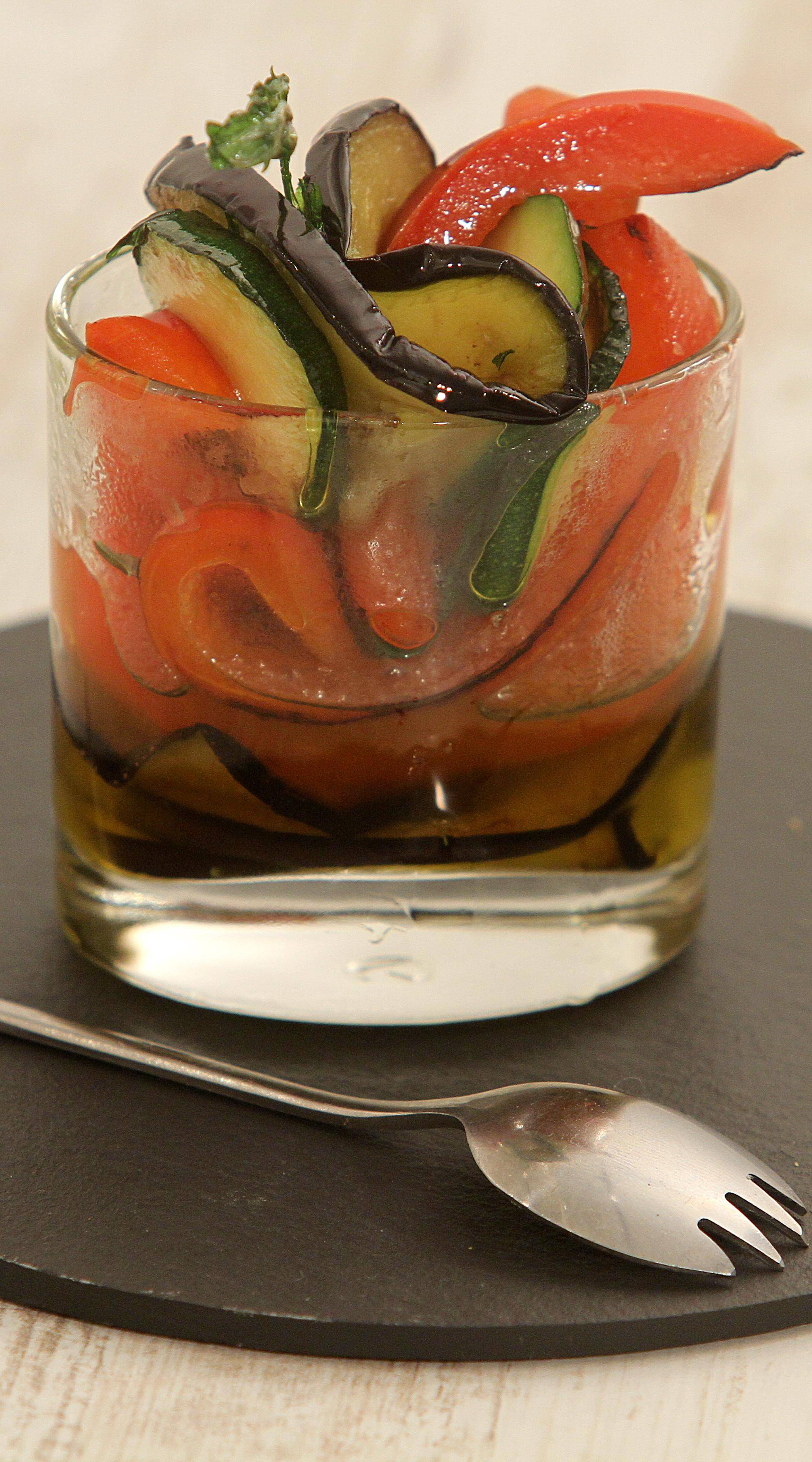 Verrine de légumes confits à l'estragon - Recette Balance de cuisine | Tefal