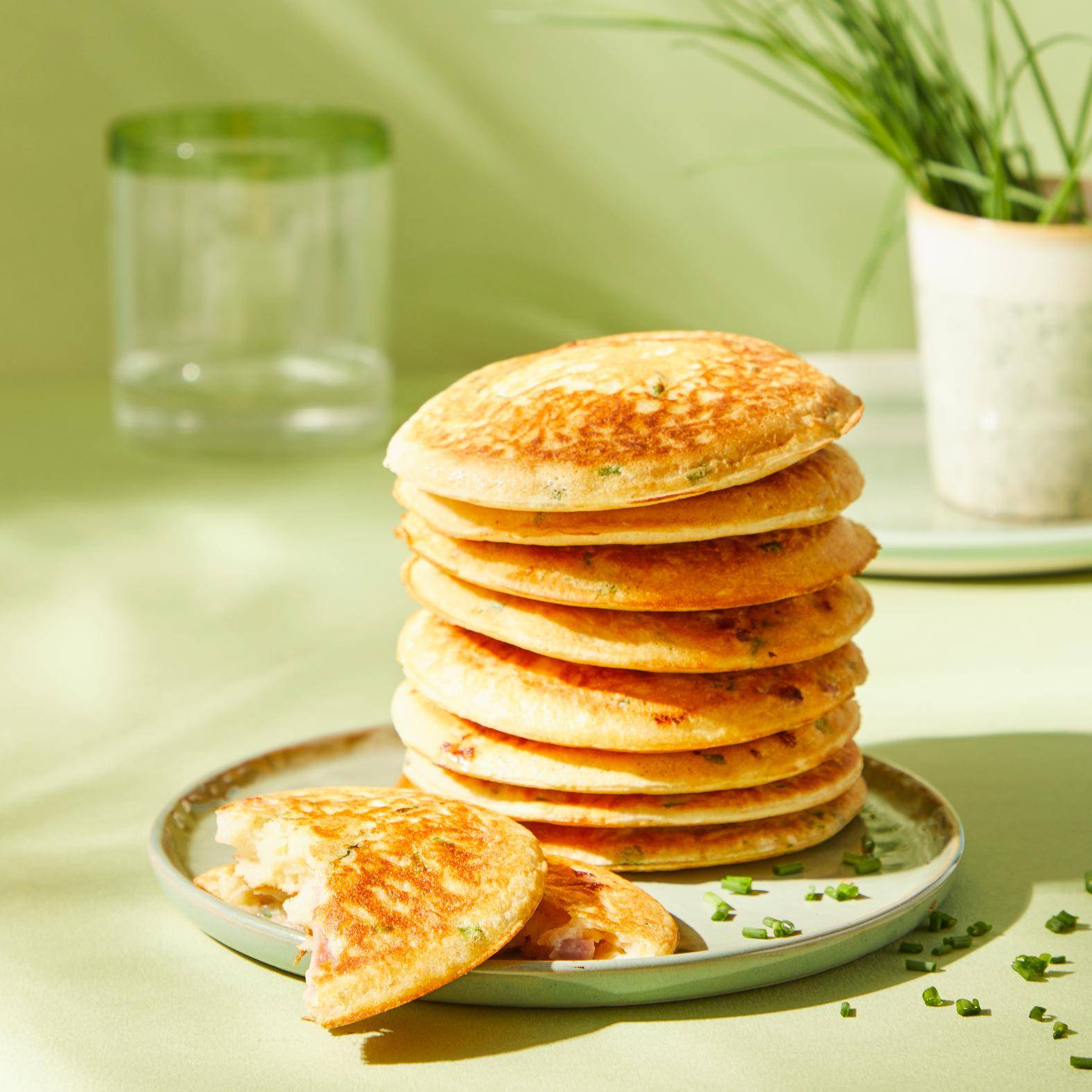 Hartige pannenkoeken met spek en bieslook - Recepten Snack Collection MECHANICAL | Tefal