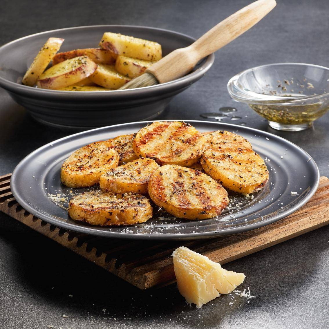 Pommes de terre au parmesan et aux herbes - Recette OptiGrill + | Tefal