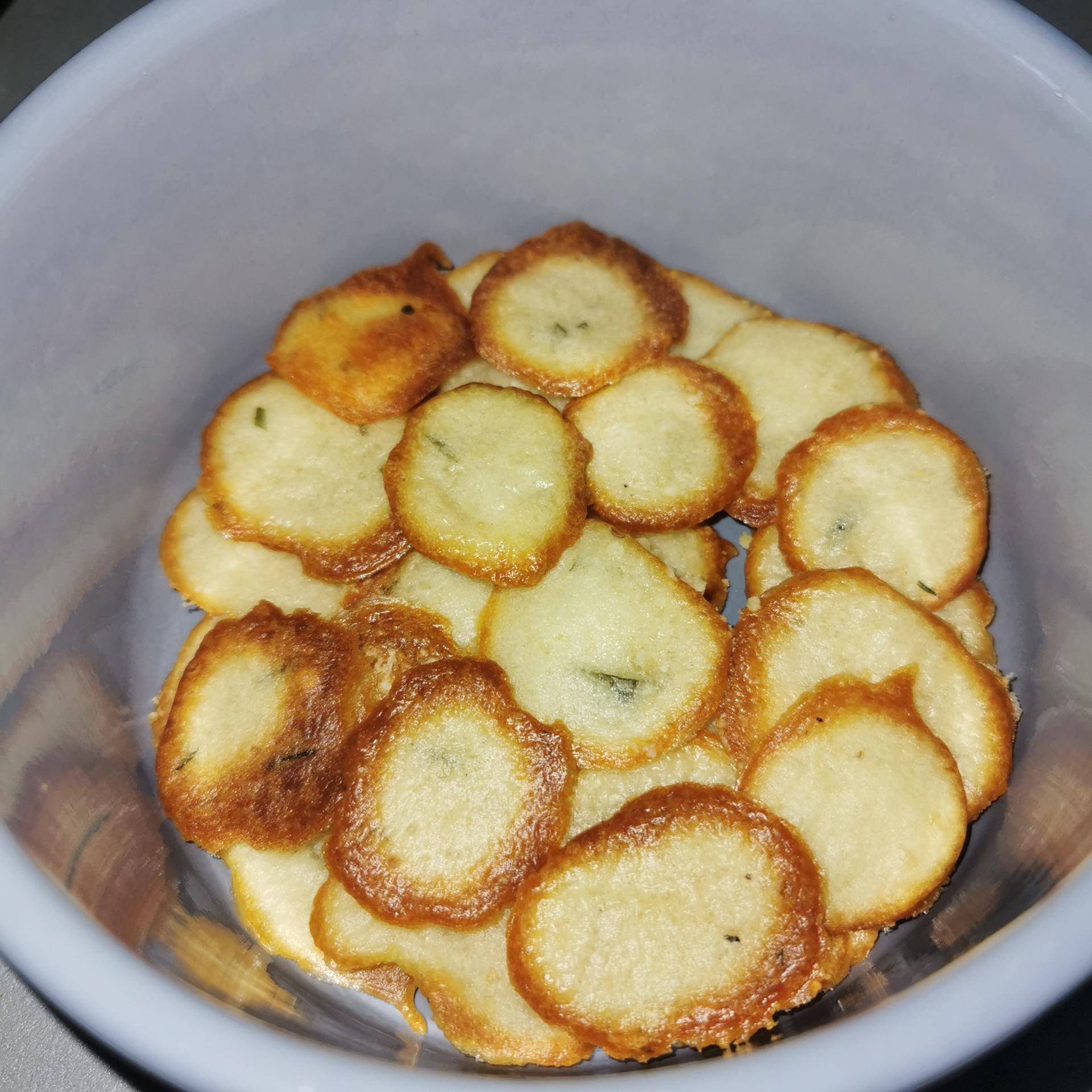 Tuiles au parmesan et estragon - Recepten Cake Factory | Tefal
