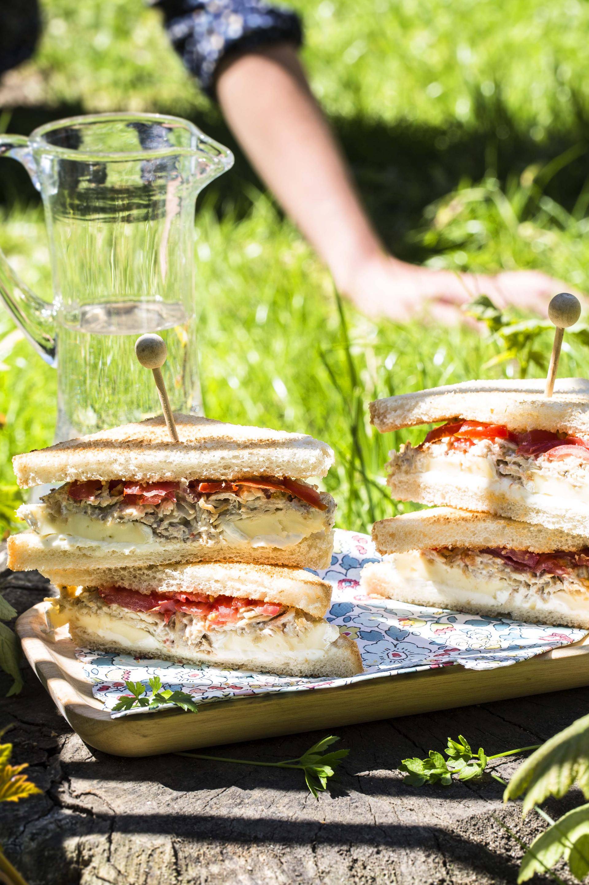 Club sandwich à la dinde et au fromage - Recepten Poêles et Casseroles | Tefal