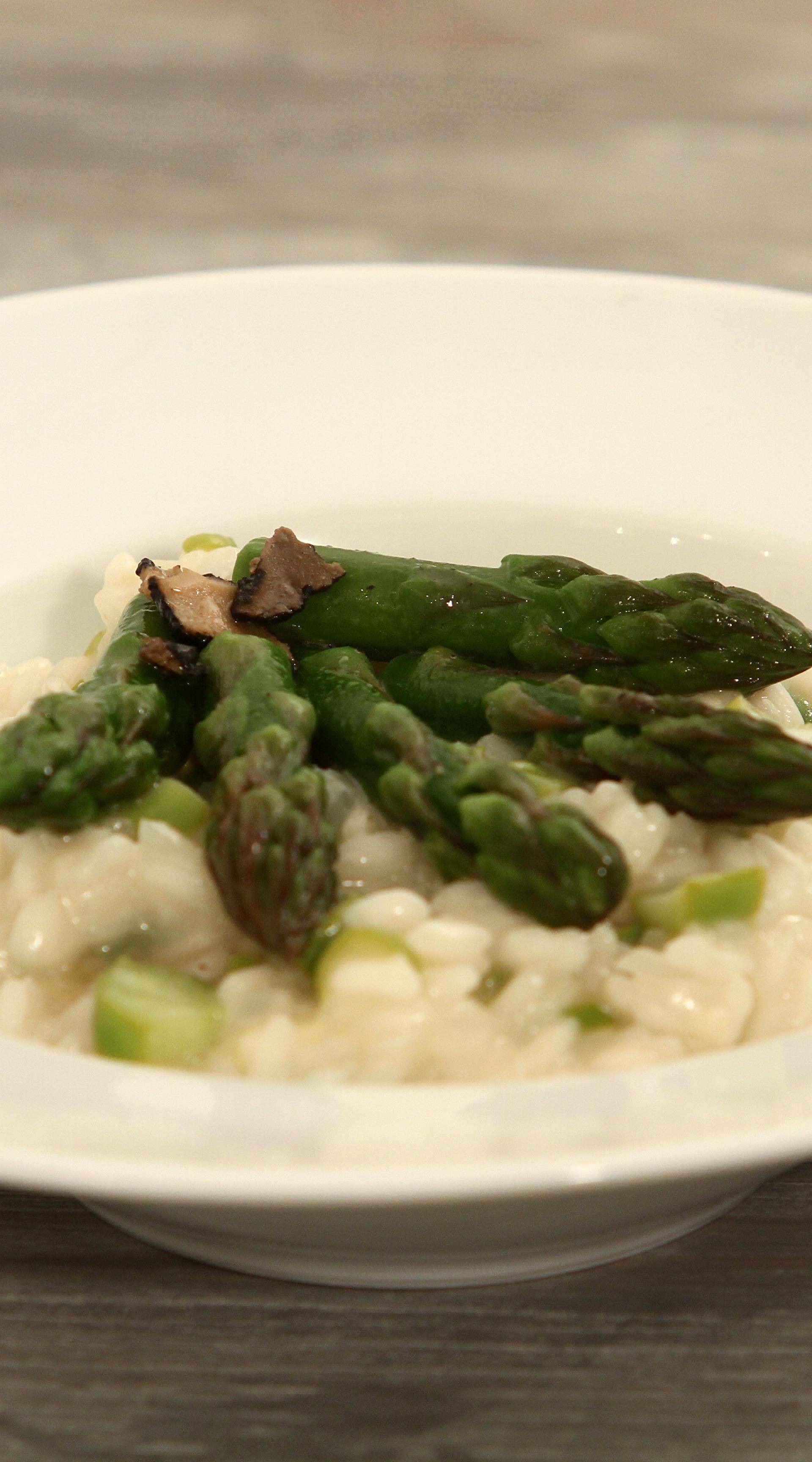 Risotto à l'huile de truffe et asperges - Recette Balance de cuisine | Tefal