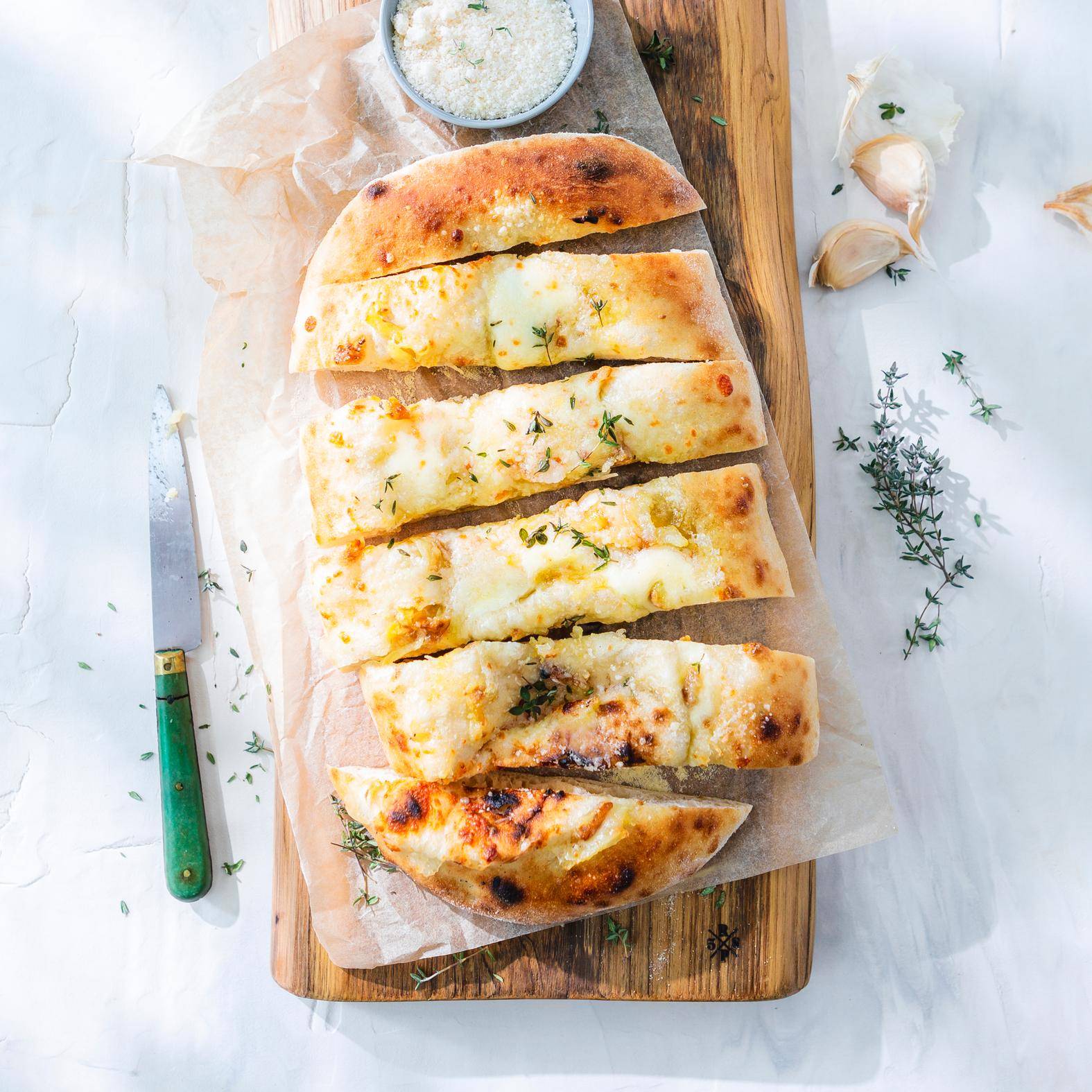 Cheesy garlic bread - Recepten Pizza Pronto | Tefal