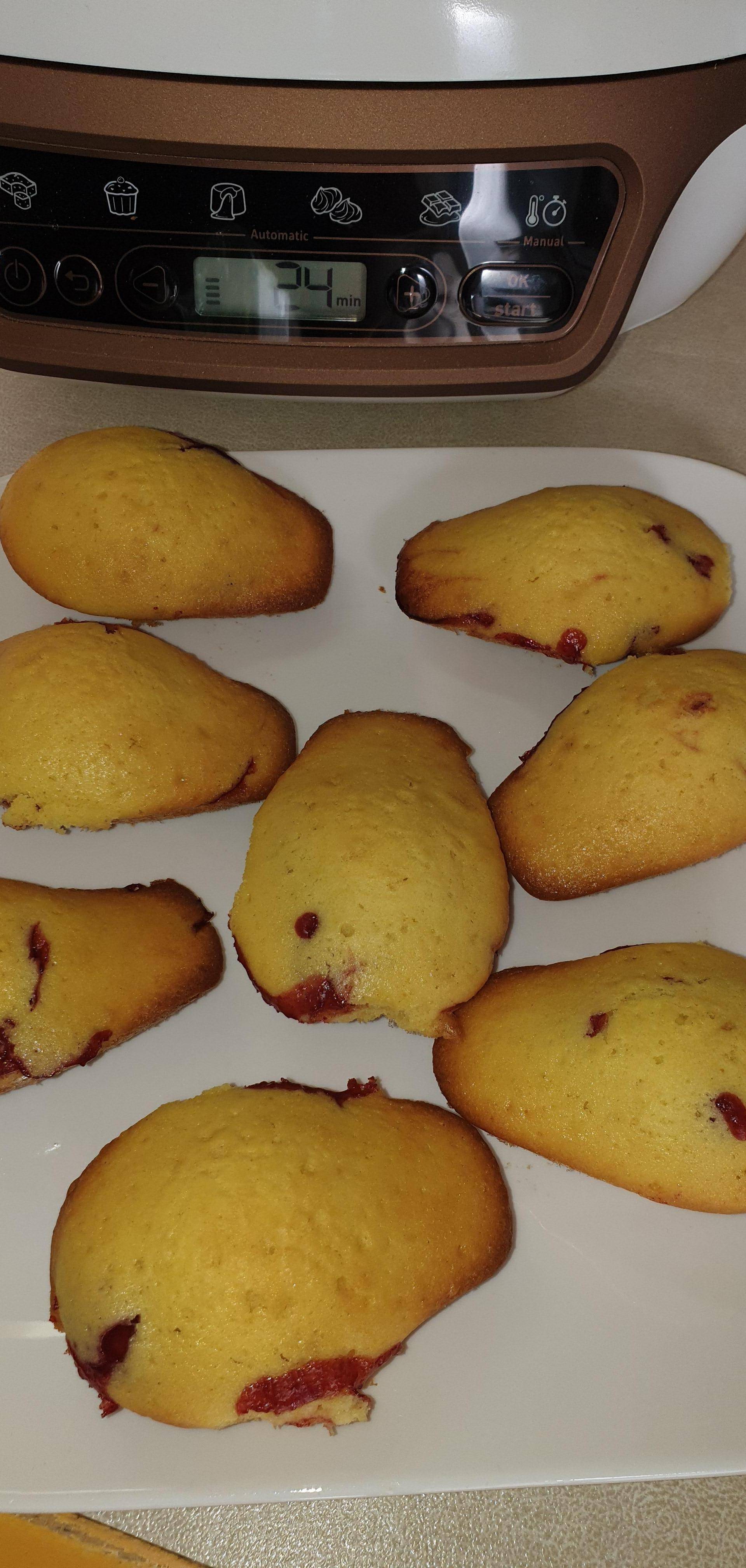 Madeleine coulant fruit rouge - Recette Cake Factory | Tefal