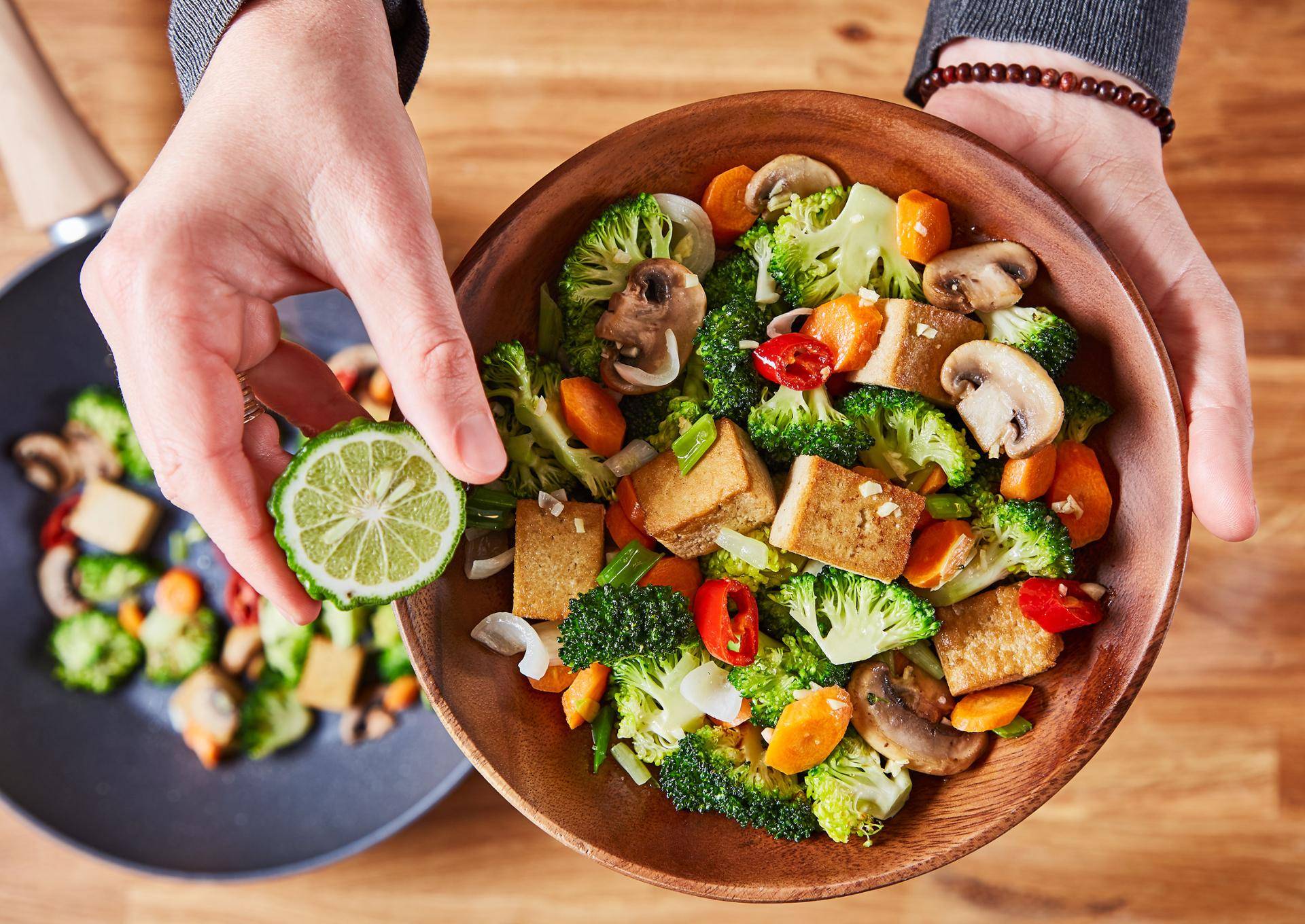 Stir-fry de légumes et tofu - Recepten Poêles et Casseroles | Tefal