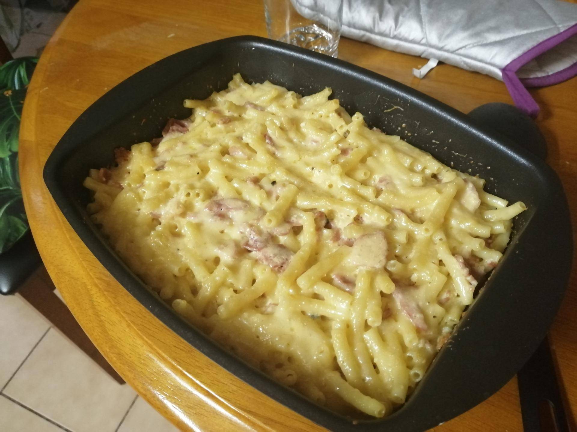 Gratin de macaronis au jambon - Recepten Cake Factory | Tefal