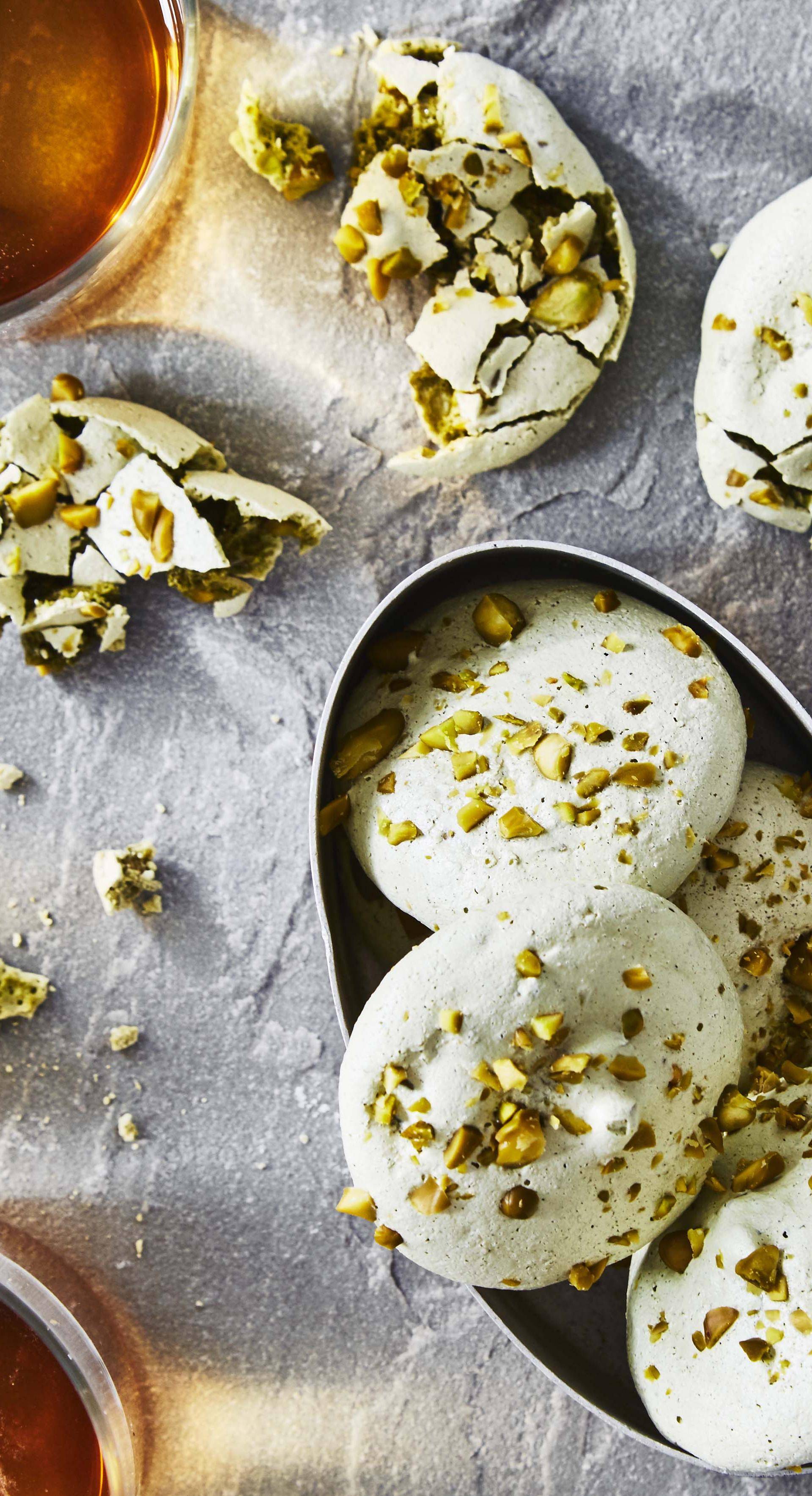 Meringues aux pistaches et thé matcha - Recette Cake Factory Délices | Tefal