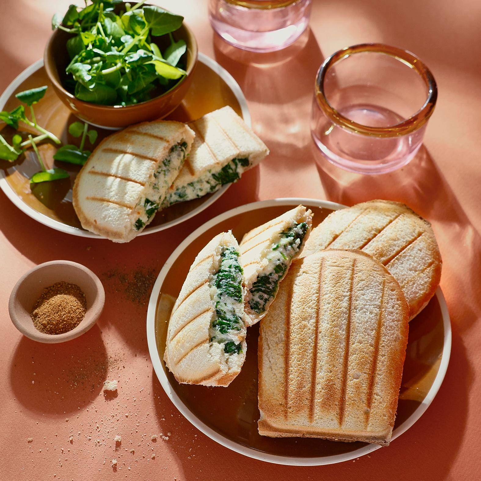 Croque-monsieur aux épinards et ricotta - Recette Snack Collection MECHANICAL | Tefal