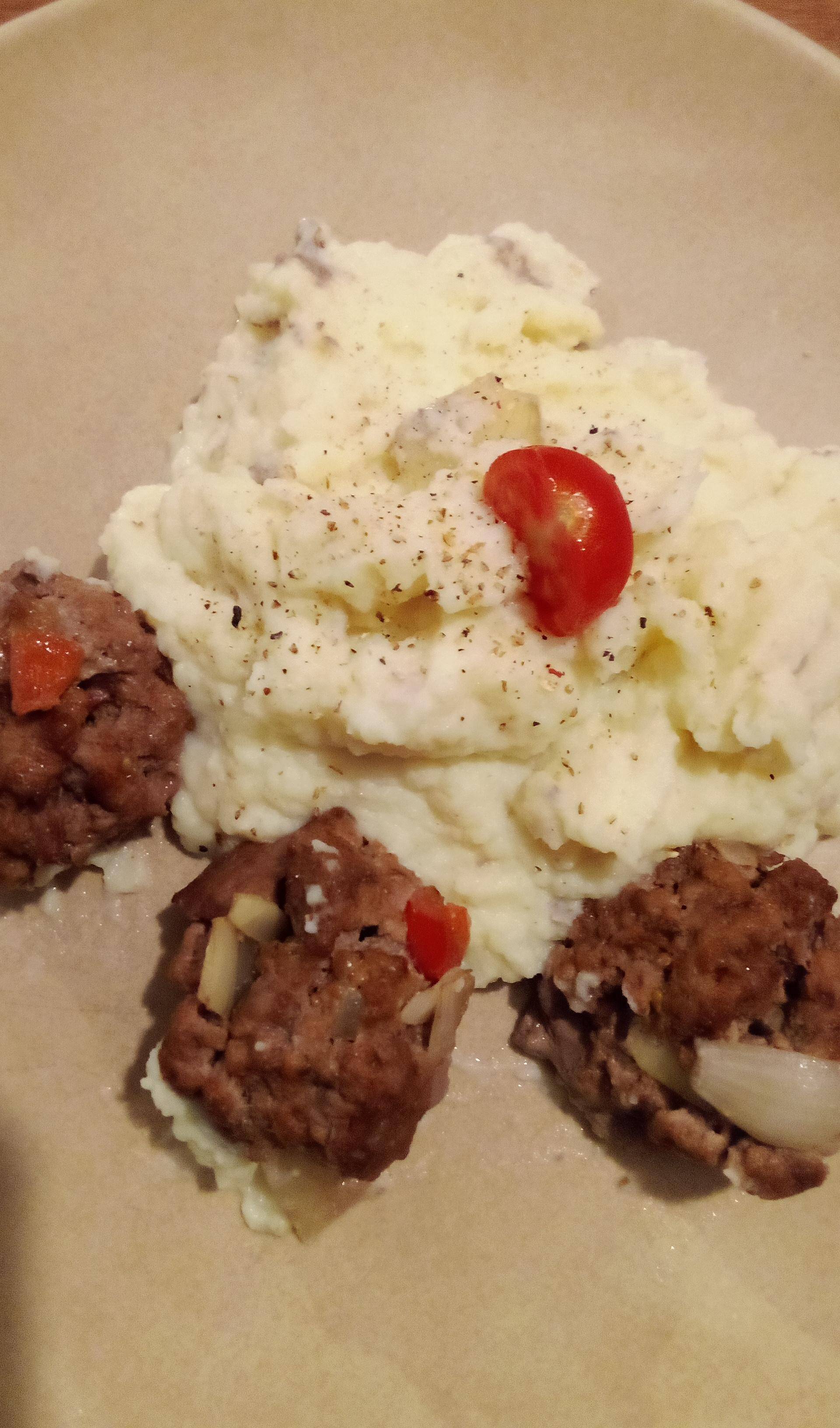 Boulette de viande a la tomate et a l'oignon - Recette Cake Factory Délices | Tefal