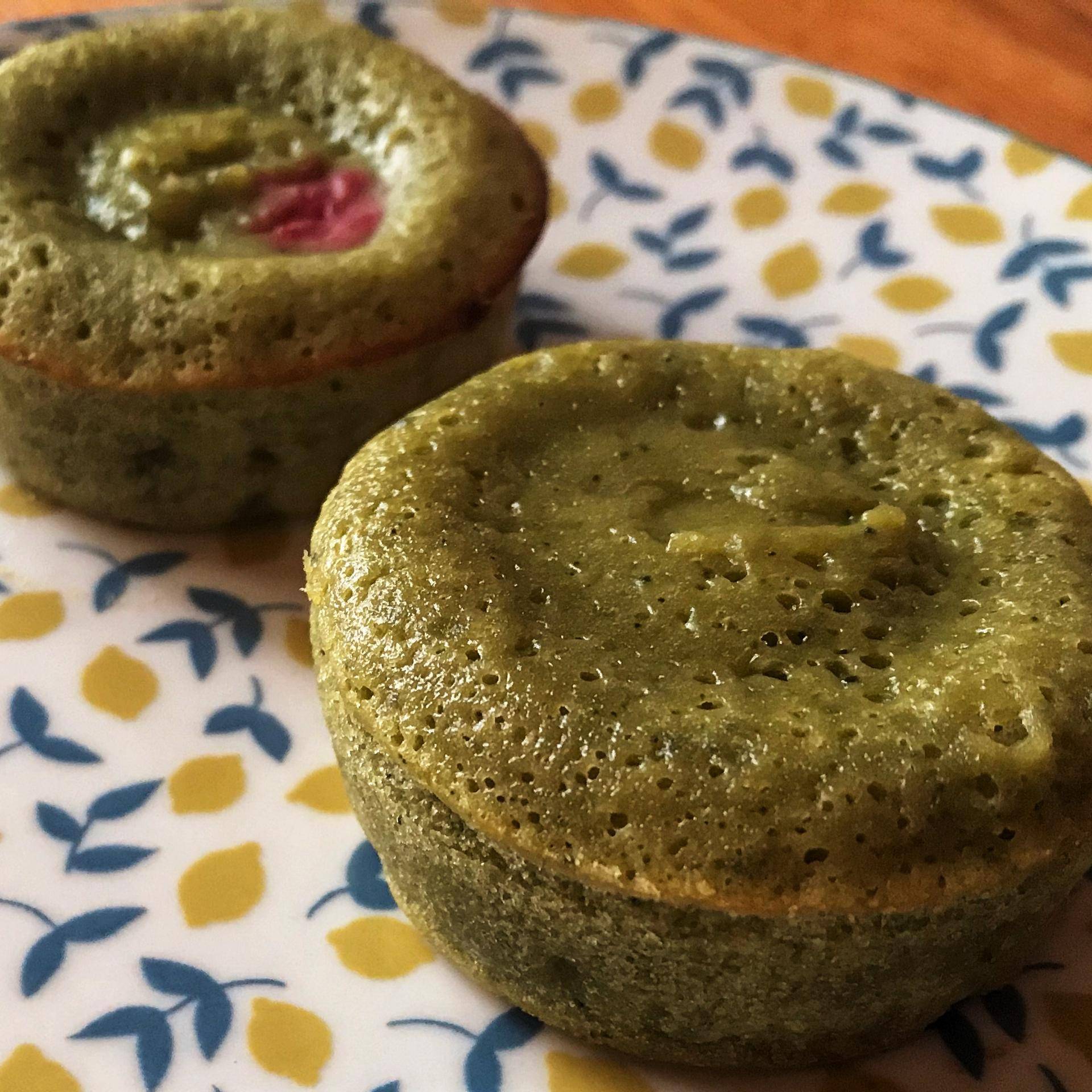 Fondants au matcha, framboises et chocolat blanc - Recepten Cake Factory | Tefal