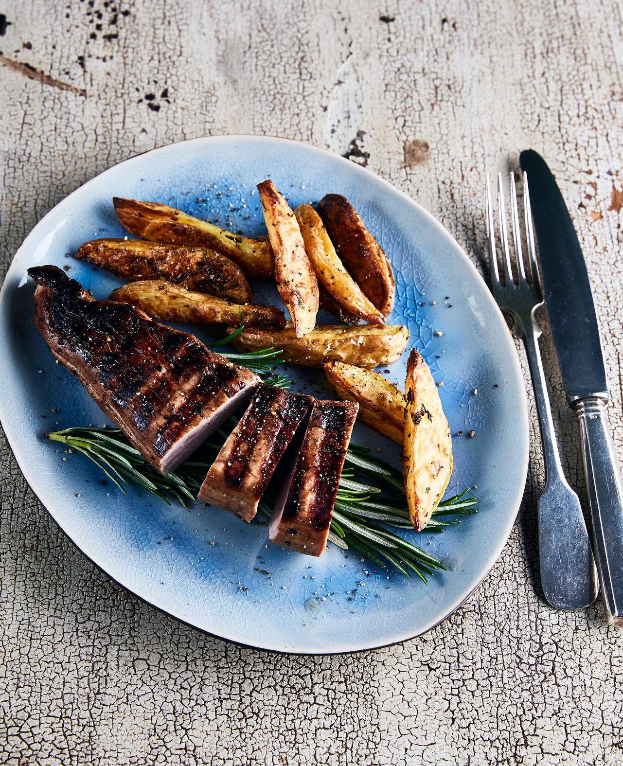 Filet de porc balsamique avec pommes de terre au romarin - Recette OptiGrill XL | Tefal
