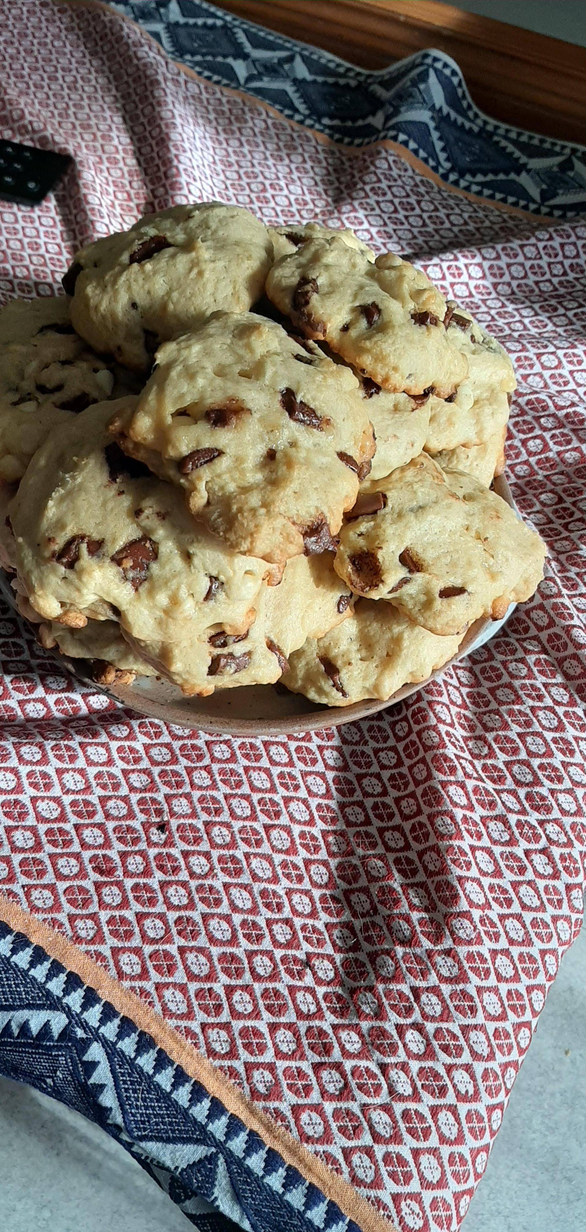 Cookies Pépites Chocolat Lait et Chocolat Blanc - Recette Cake Factory | Tefal
