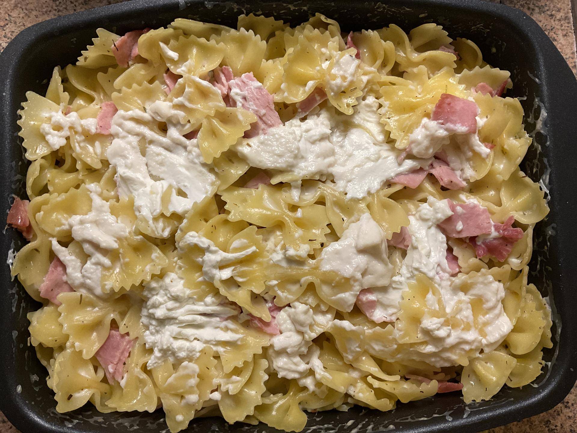 Gratin pâtes jambon chèvre - Recepten Cake Factory | Tefal